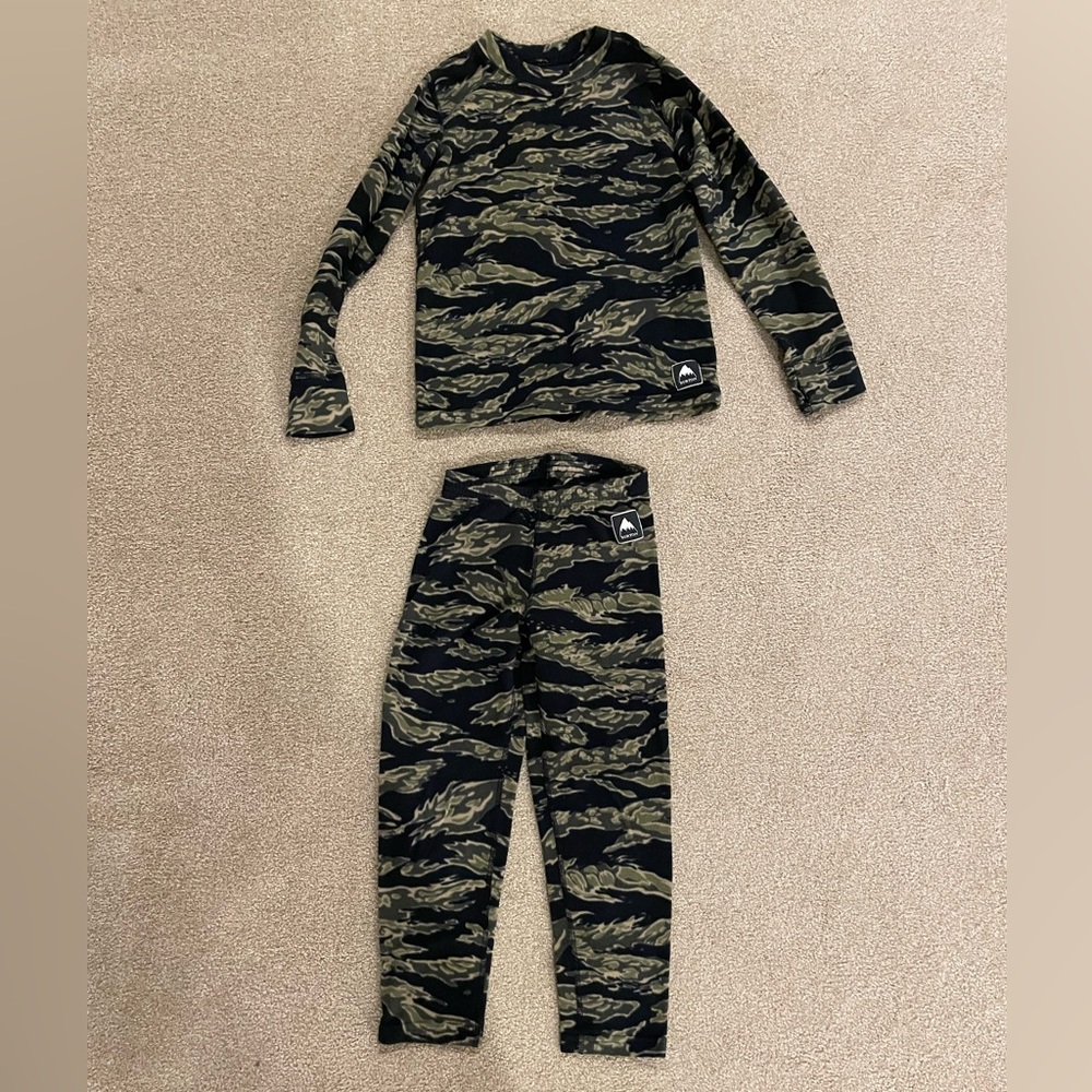 Burton XS boy’s Fleece Base Layor